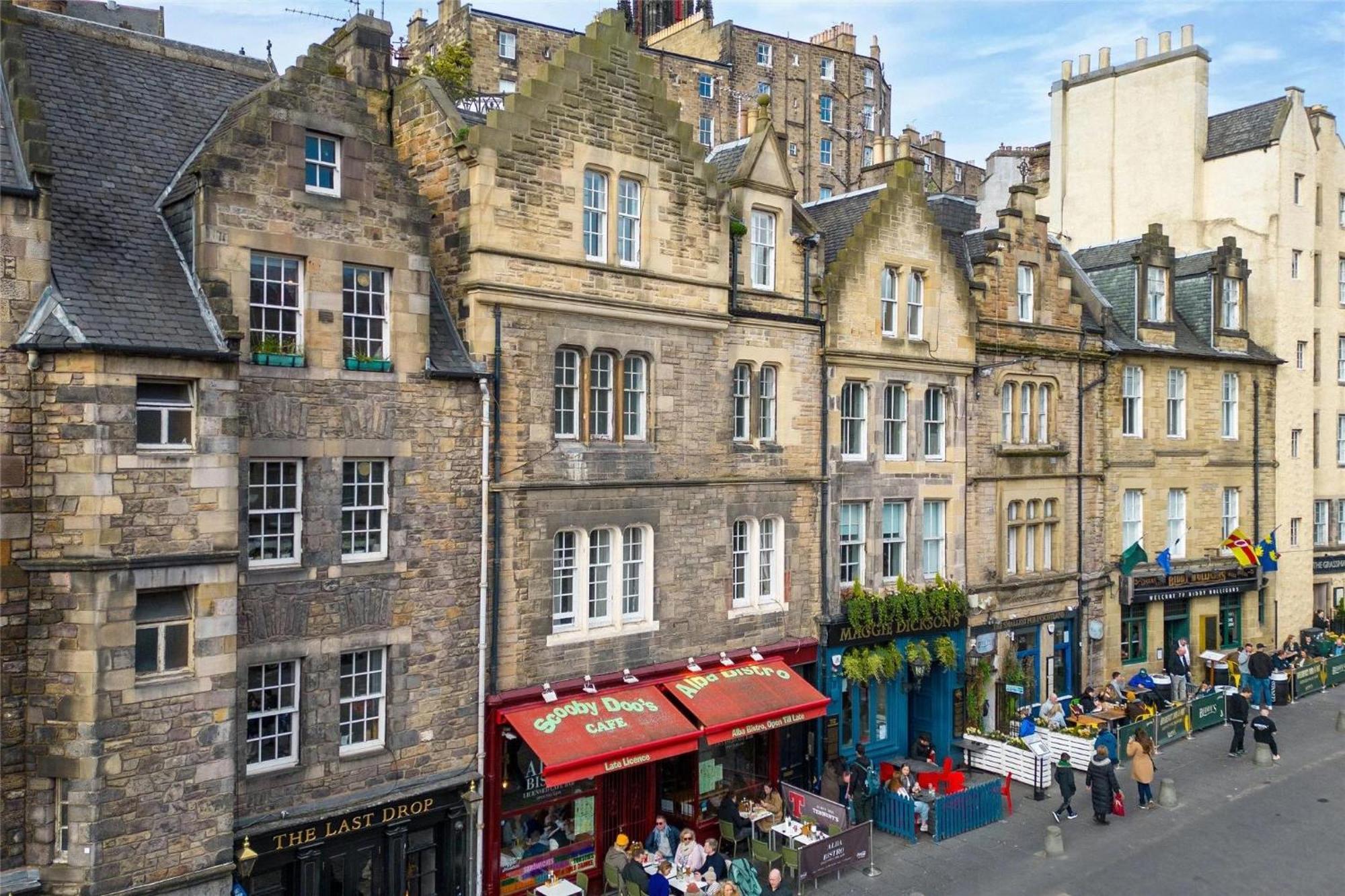 Bright Old Town City Centre Apartment Edimburgo Esterno foto