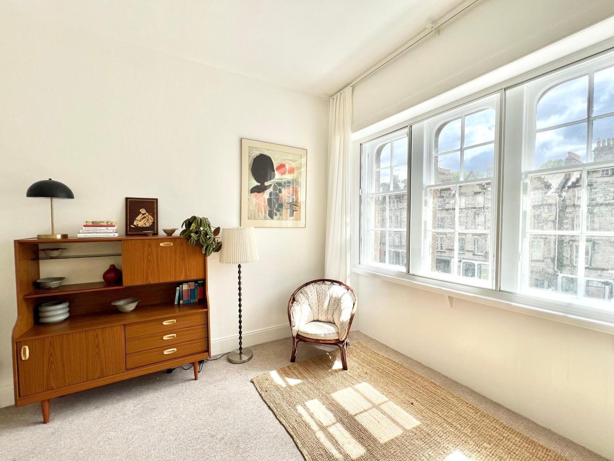Bright Old Town City Centre Apartment Edimburgo Esterno foto